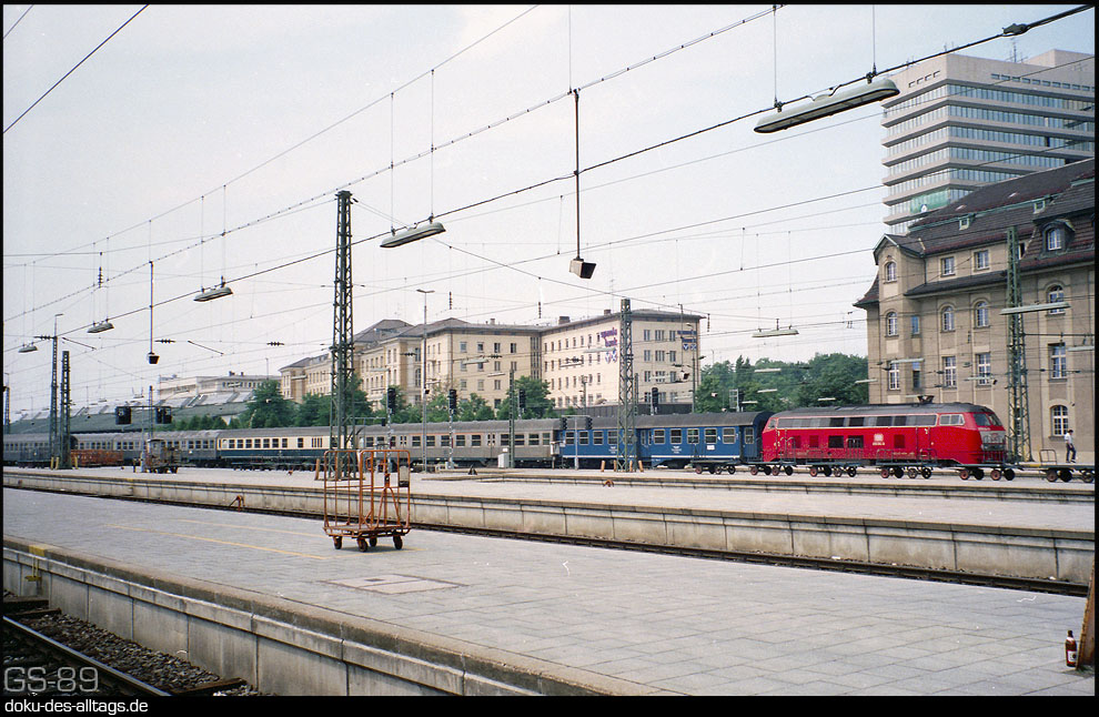 http://www.doku-des-alltags.de/BDMuenchen/MuenchenHbf/MucHbfData/218%20314%20in%20Muenchen%20Hbf.jpg